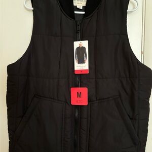 Men’s NWT Weatherproof puffer vest. Size medium